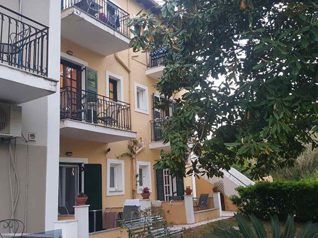 Вила Савас - Крф