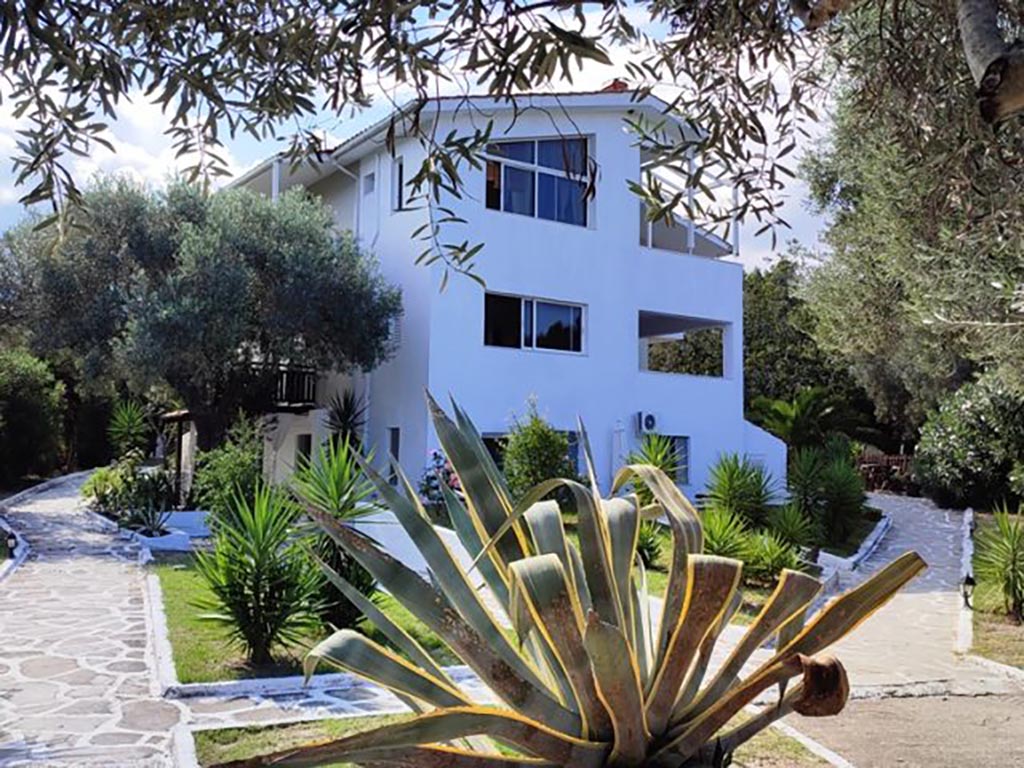 Вила ALEXANDROS – Пефкохори